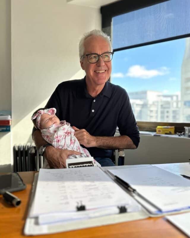 dr robert buist obstetrician